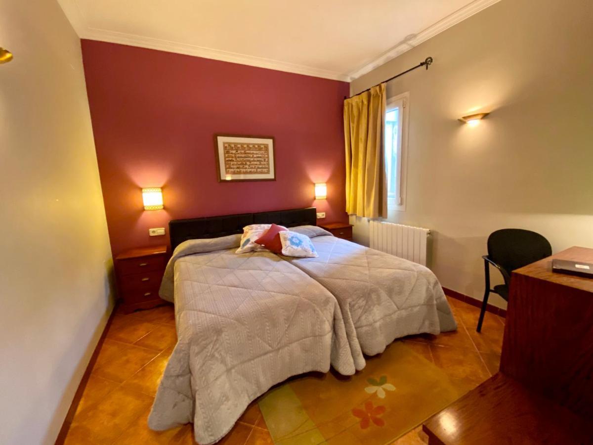 Hostal Bonavista 세르베라 외부 사진