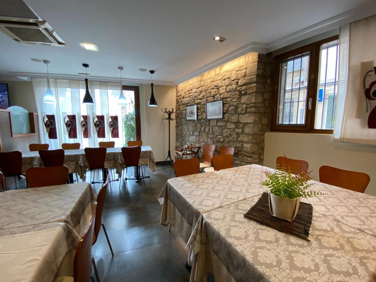 Hostal Bonavista 세르베라 외부 사진